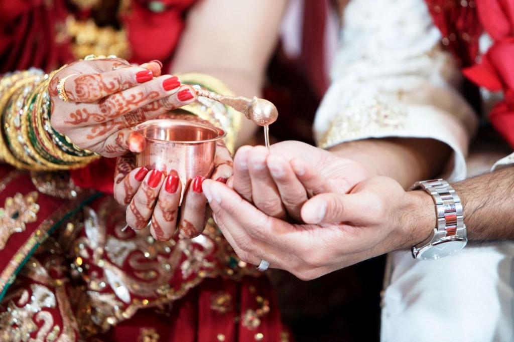 Inilah 6 Tempat Di Dunia Di Mana Perjodohan Merupakan&nbsp;Tradisi