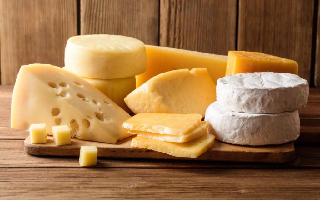 Suka Ngemil Tapi Takut Gemuk, Ini Daftar Camilan Super Rendah&nbsp;Kalori