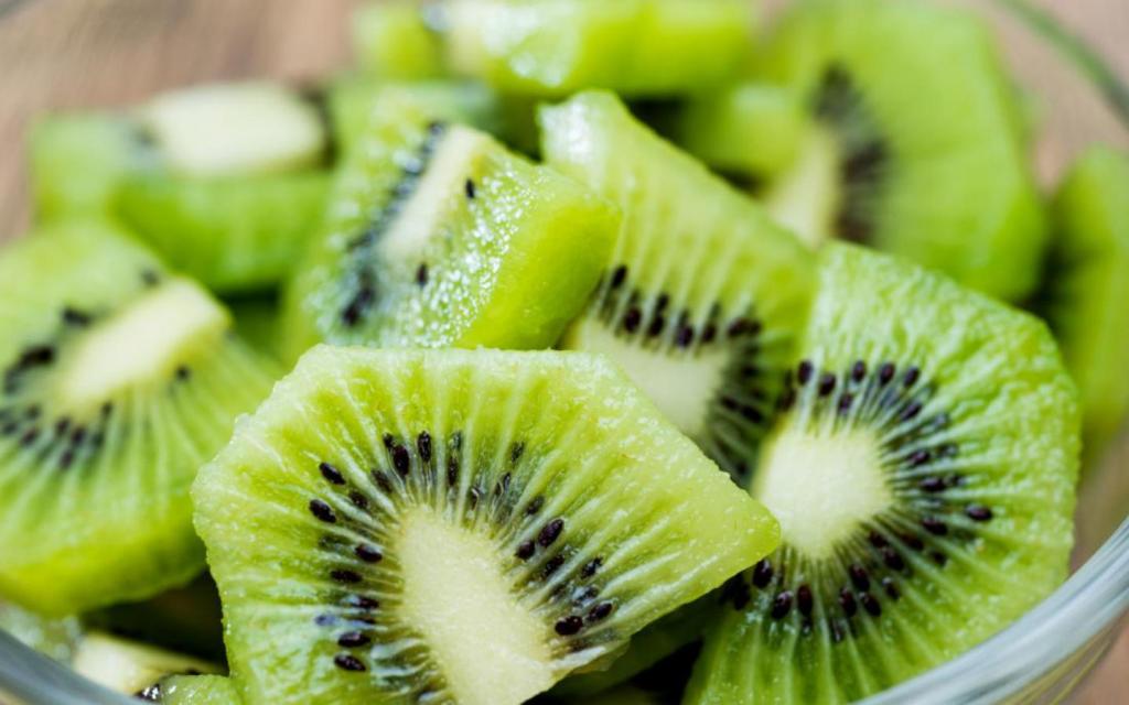 Apa yang Terjadi pada Tubuh Anda Saat Anda Makan Kiwi Setiap&nbsp;Hari